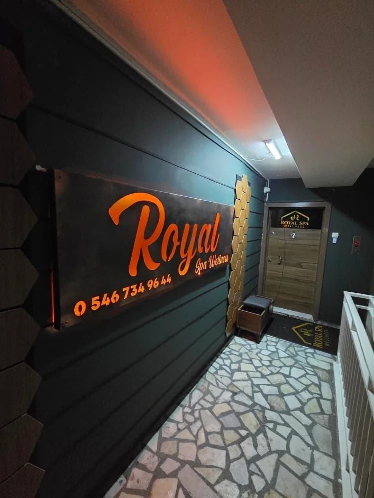Eskişehir Royal Masaj Salonu karşılama alanı